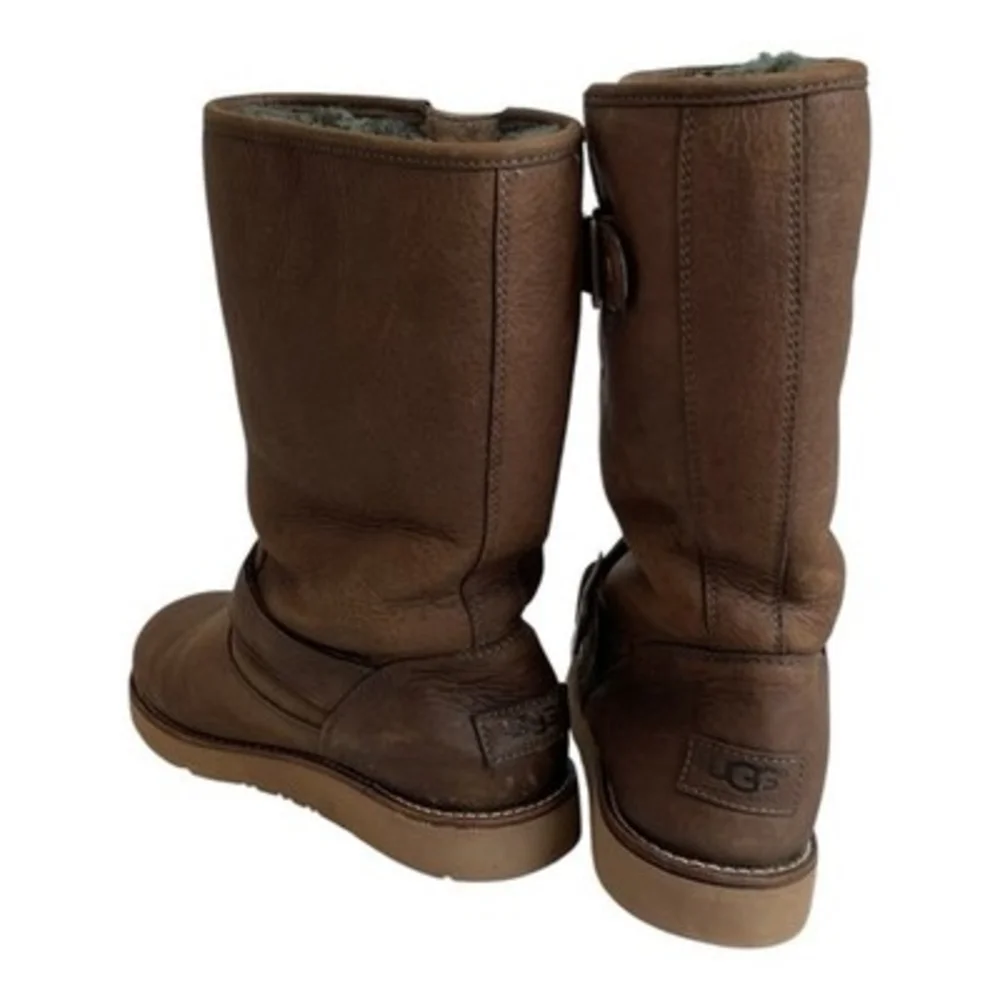 UGG Australia Sutter Brown Leather Sheepskin Mid Calf Buckle Boots Women’s 6